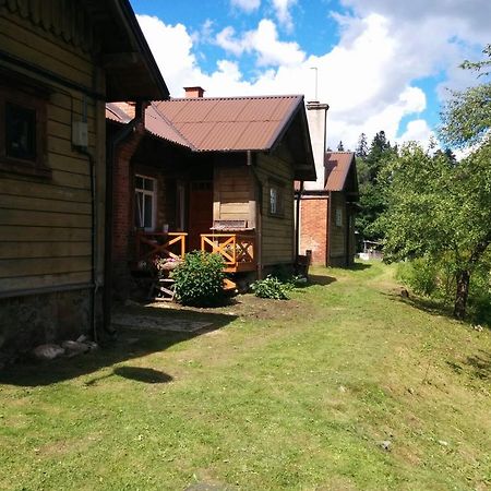 Hotel Viesu Nams Vilhelmine Līgatne Exterior foto